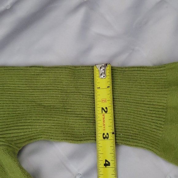 Le Château Bell Sleeve tie neck sash Knit Ribbed Top- Grass Green- XXS - Picture 12 of 16